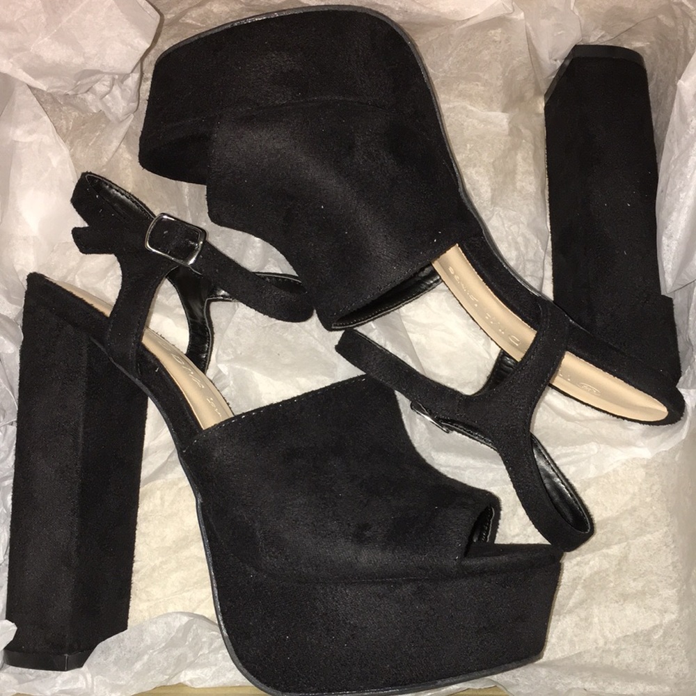 New black platform ankle heels